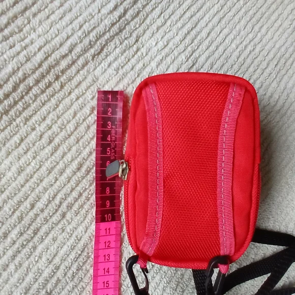 Digital Camera Case - Picture 6 of 9